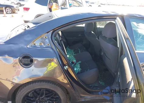 2014 Chevrolet Cruze Eco Auto z USA, uszkodzony, nr VIN 1G1PH5SB0E7204002